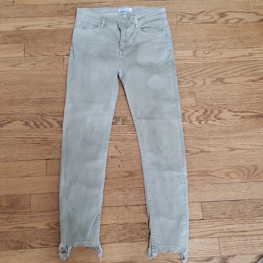 Zara Distressed Gray Jeans